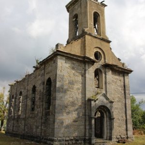 KVANER Sibenik Kirchenruine