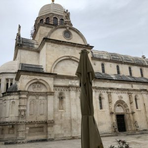 Norddalmatien: Šibenik > Kathedrale des heiligen Jakob