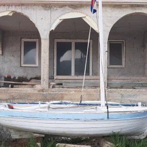 Holzboot auf der Insel Vrgada