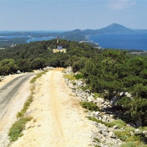 Kvarner: SÜDZIPFEL auf Insel Losinj > Blick Richtung Norden.JPG