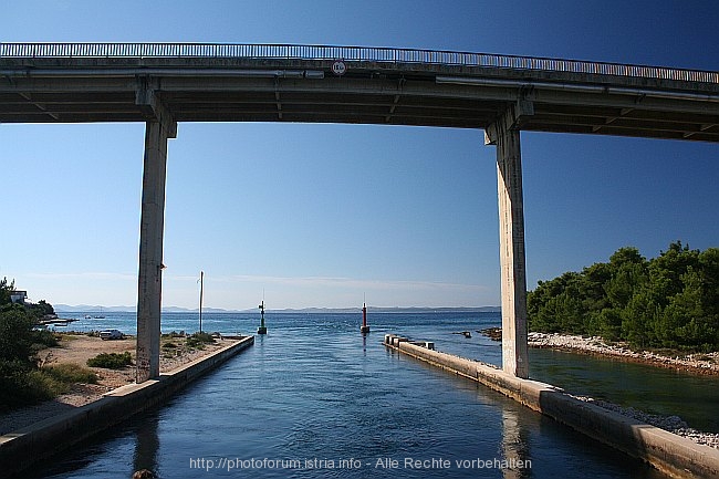 PASMANBRUeCKE_Meerenge_Zdrelac_IMG_0908.jpg