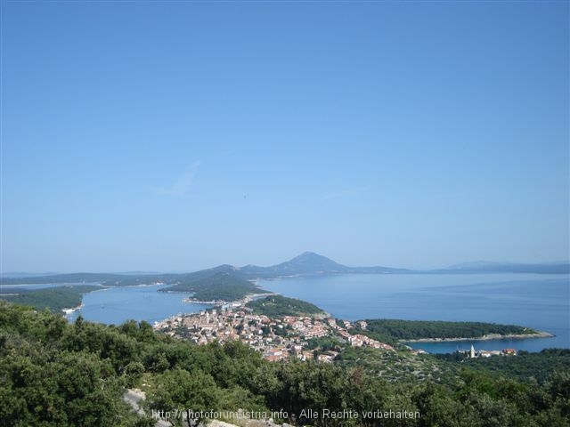 Mali_Losinj_und_Televerin.JPG