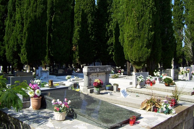 38_Friedhof_2.jpg