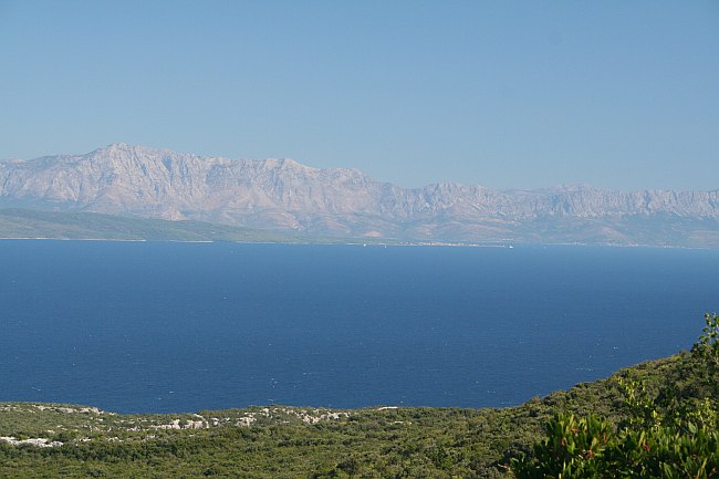 PELJESAC-WN_Blick_auf_Hvar_und_Biokovo_naehe_Loviste_2010IMG_1758.jpg