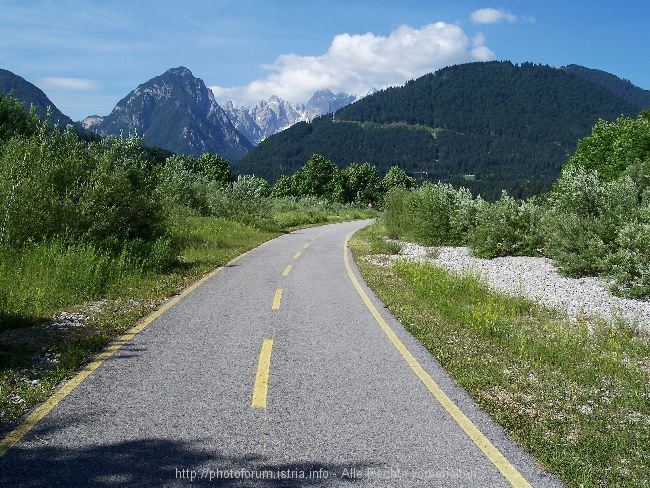 Alpe-Adria-Radweg.jpg