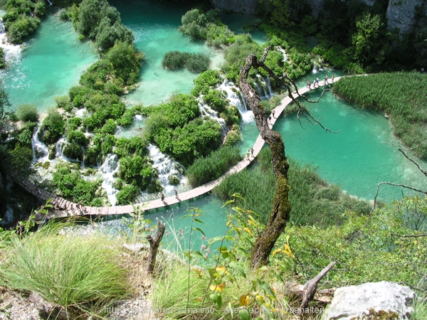 Plitvice_2_2.jpg