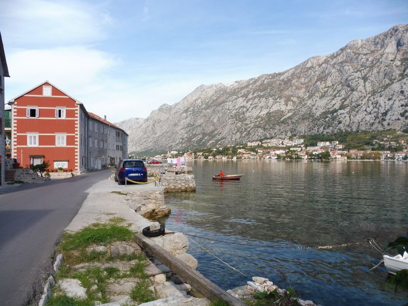 Bucht_von_Kotor_2.jpg