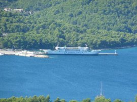 388 Stari Grad - Blick vom Glavica auf die F_hre.JPG