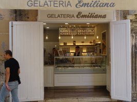 Gelateria Emiliana.JPG