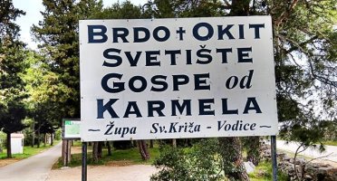 8 Gospe od Karmela.jpg