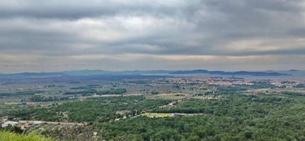 12 Aussicht von der Kirche.jpg