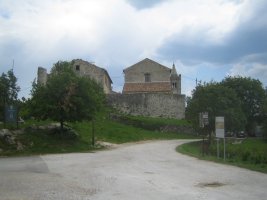 Hum (11).JPG Hum (11).JPG