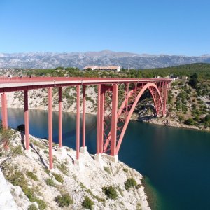 Maslenica Brücke (3).JPG