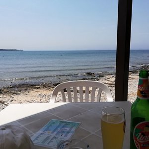 Istrien : BARBARIGA > Beachbar