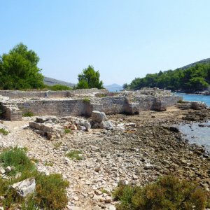 Norddalmatien: DUGI OTOK > Ruinen einer Villa Rustica