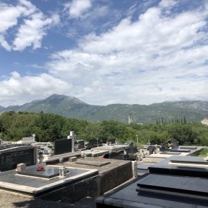 Dalmatien: Omiš > Friedhof