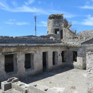 Dalmatien: INSEL KORCULA > Festung auf dem Berg Hum bei Vela Luka