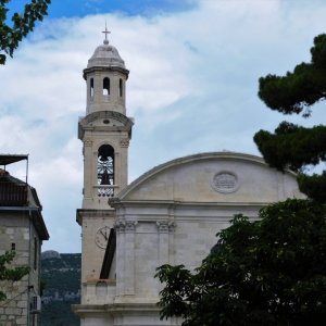 Dalmatien: Kastel Luksic> Kirche