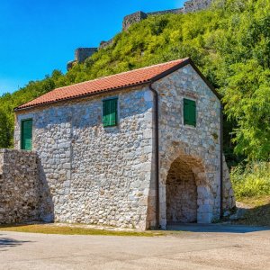 Dalmatien: KNIN > Festung