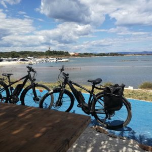 Istrien : LIŽNJAN > Rast Beachbar