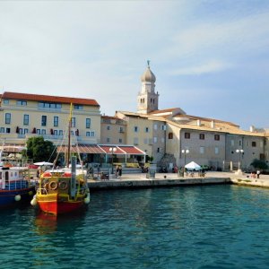 Kvarner: KRK> Stadt> Hafen