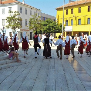 Istrien POREC Folklore-Festival 2015.JPG