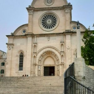 Dalmatien: SIBENIK > Kathedrale des hl. Jakob