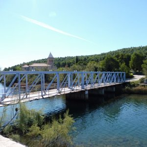 Dalmatien:KARINSKO MORE>alte Eisenbrücke