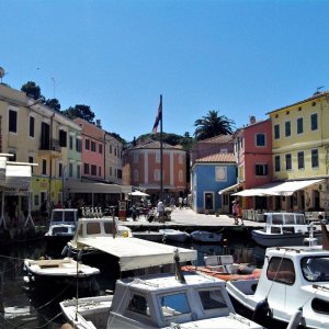 Kvarner: VELI LOSINJ auf Insel Losinj > Altstadt.JPG