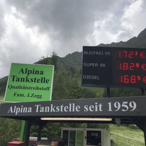 030C44E0-6835-4986-A063-E517723EB3E2.jpeg