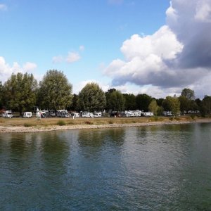 Blick Campingplatz Rhein-Moselblick Koblenz.jpg