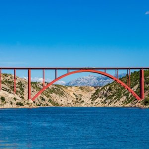 Dalmatien: MASLENICA > Maslenica-Brücke