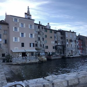 Istrien : Rovinj > Blick auf die Altstadt