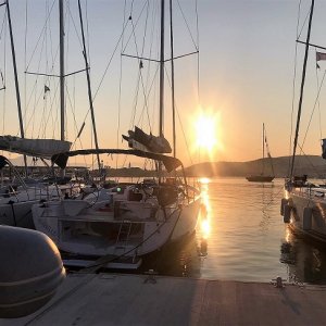 Dalmatien: Kastela Gomilica> Marina