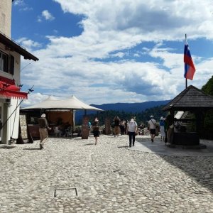 03_Bled und Lesce.jpg