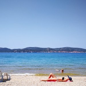 Mitteldalmatien: BIOGRAD NA MORU > Plaza Draciza