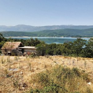 Dalmatien: KOLJANE > Blick über Perucko jezero.jpg