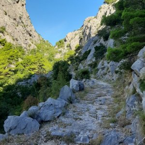 Dalmatien: OMIS > Wanderung nach Naklice