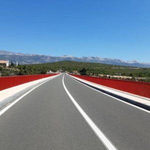 09_Jadranska Maslenica Brücke 2020.jpg