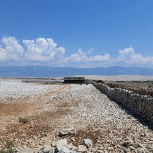 Dalmatien: INSEL PAG  >Wolken über dem Velebit.jpg
