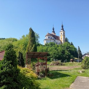 Nord-Kroatien: Strigova> Kirche mit zwei Türmen