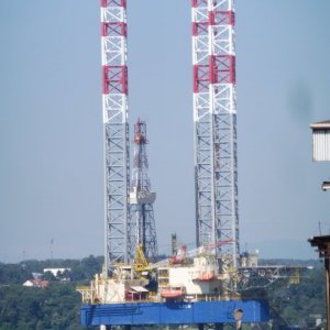 Istrien: PULA>Gasförderplattform