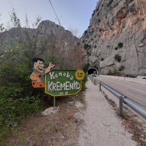 Dalmatien: OMIS > Wegweiser