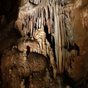 25_Kotlenice Höhle Vranjaca.jpg