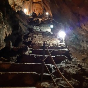 26_Kotlenice Höhle Vranjaca.jpg