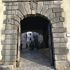 Stadtführung Buzet 08 (59).JPG