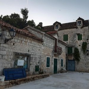 174_7 Kastele.jpg