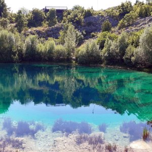 Spiegelung an der Quelle der Cetina