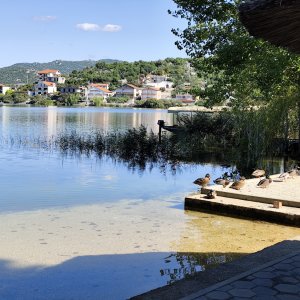 Der übervolle See in Bacina_klein.jpg