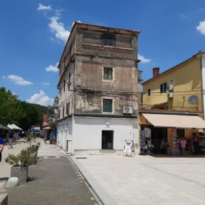 180.jpg